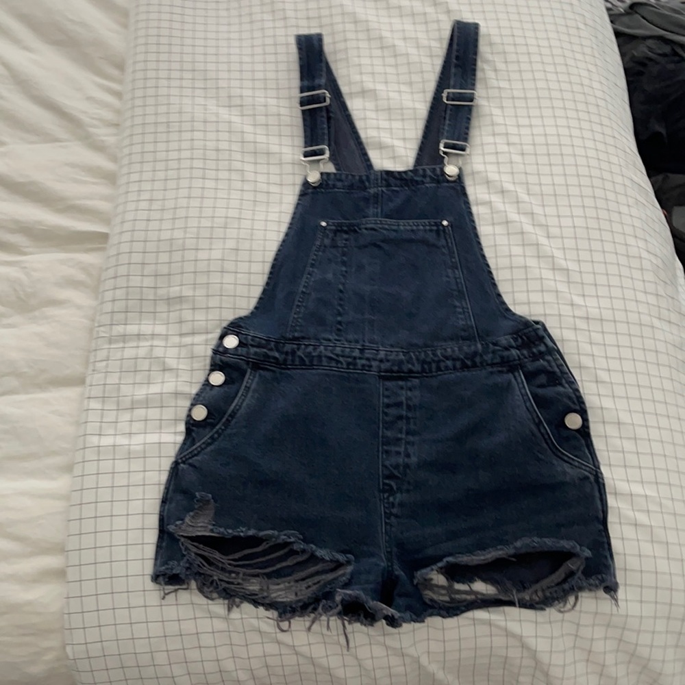 BLANKNYC overall shorts.